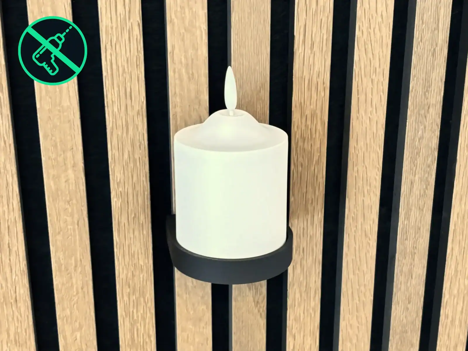 LED Blockkerzen Halter mit IKEA SMALOM an Akustikpaneele montiert