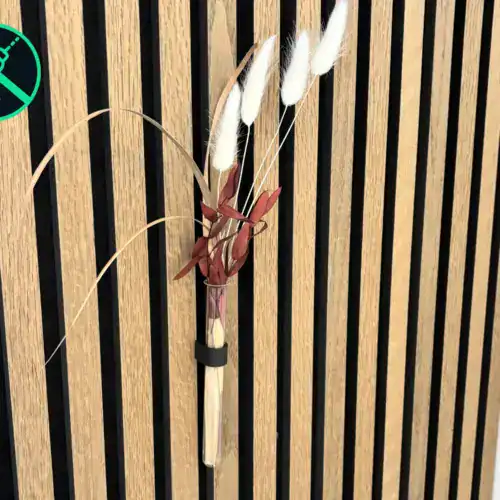 Reagenzglas Vase mit Trockenblumen an Akustikpaneele Wandvase ohne Bohren