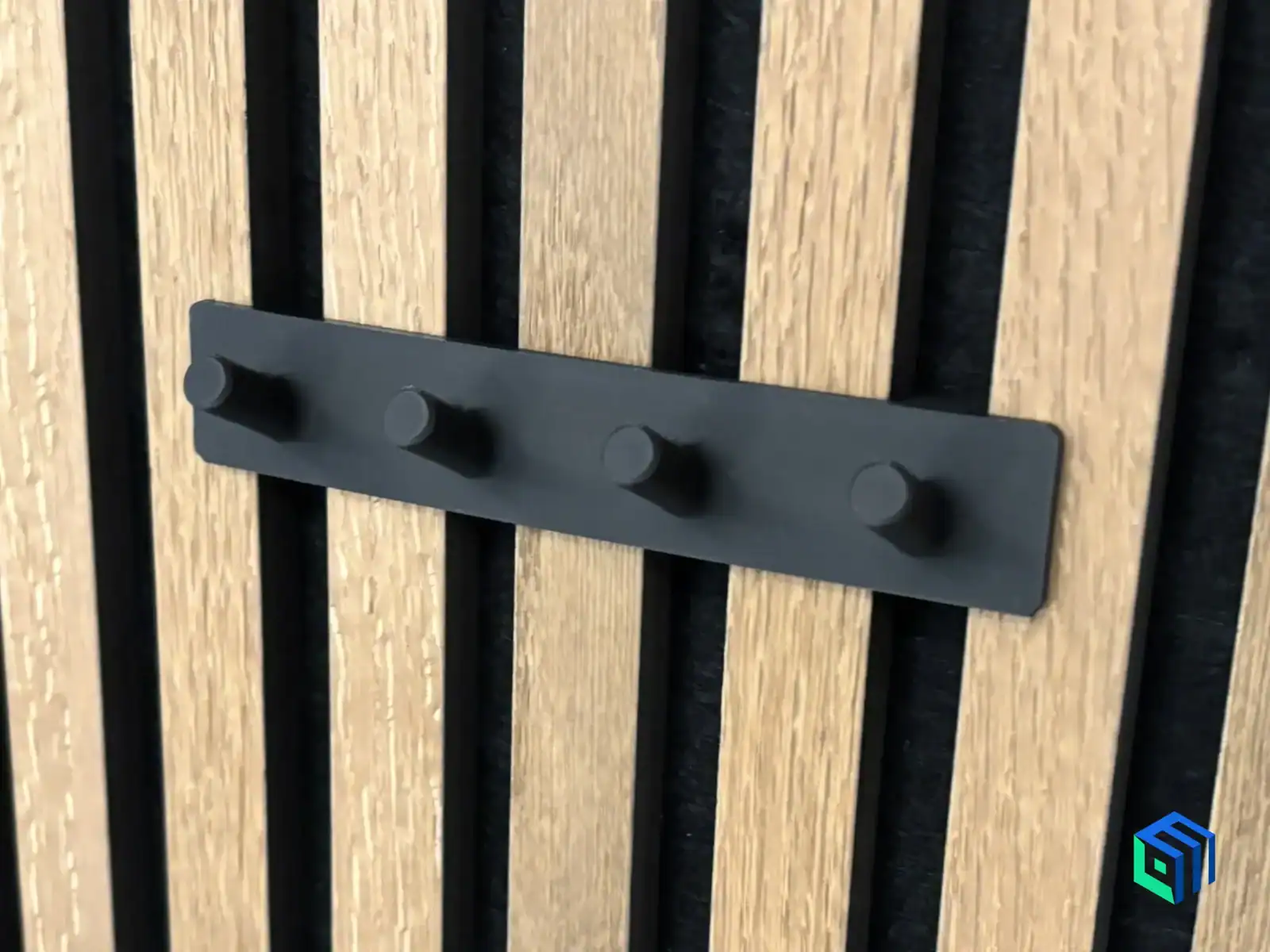 Schluesselbrett Rundhaken Nahaufnahme an Lamellenwand